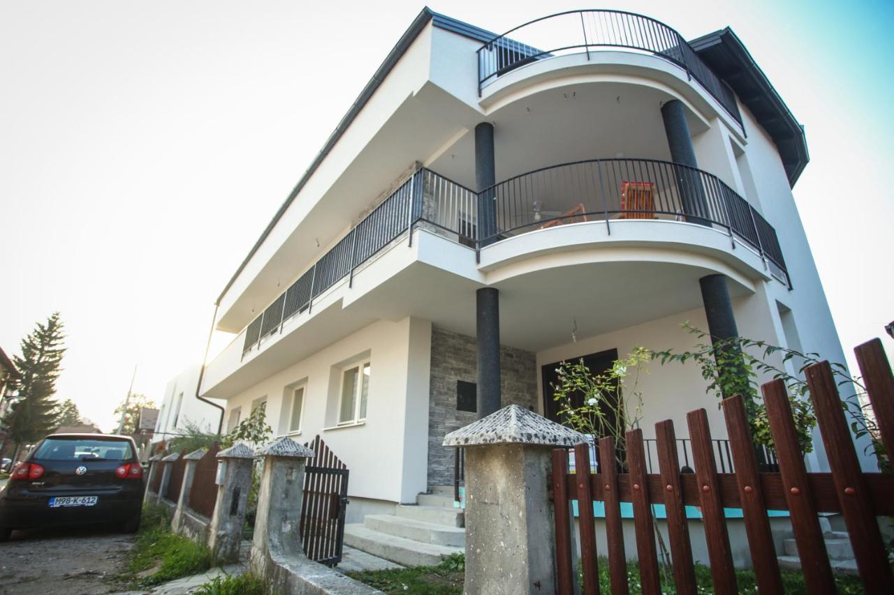 Lgp Exclusive Apartment Bihać Eksteriør billede